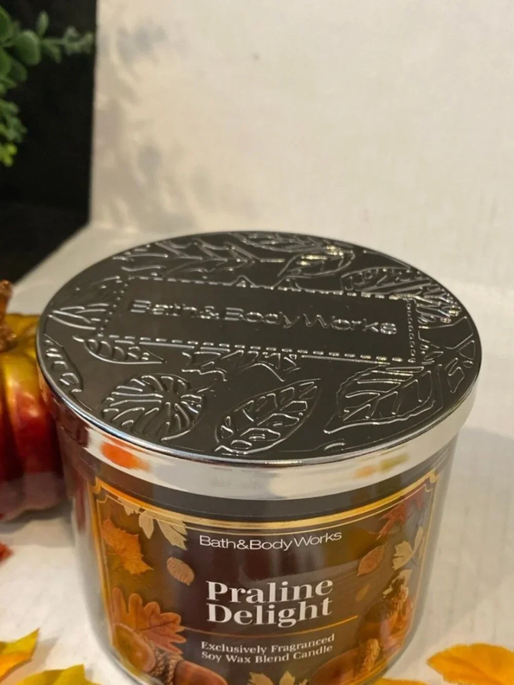 “Praline Delight” Bath & Body Works NEW 3 Wick Candle